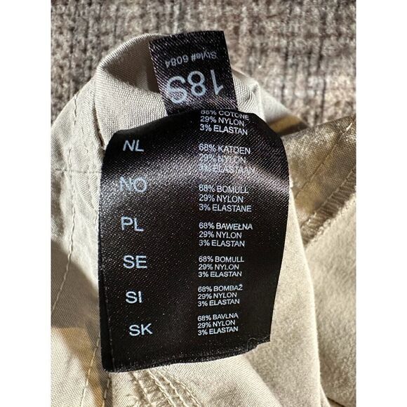 Kuhl Womens Slash 11" Shorts Size 8 Tan UPF 50 Splash Hiking 6084 - Picture 9 of 10